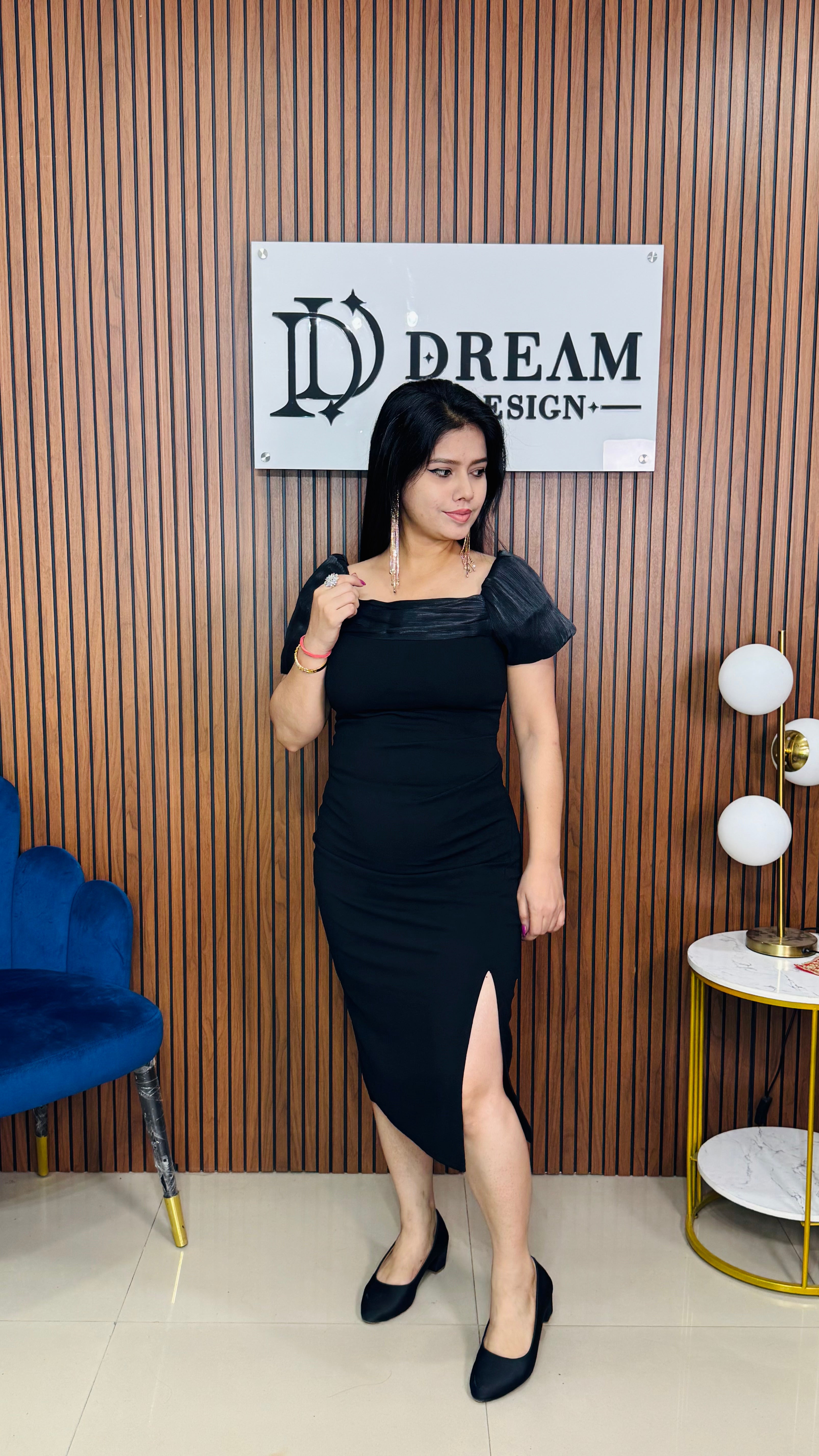 Dream Design Slim Fit Bodycon Dress – Classy & Trendy Look