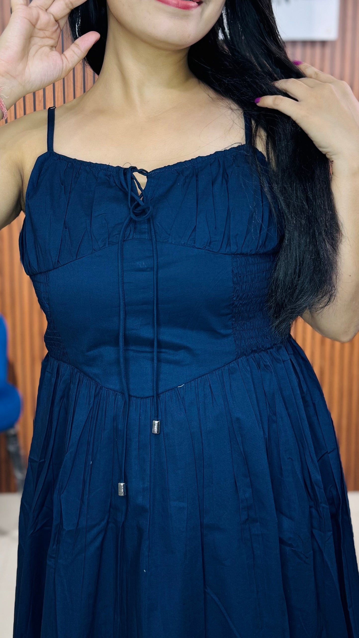 Fashionable Sleeveless Long Stylish Dress for Women