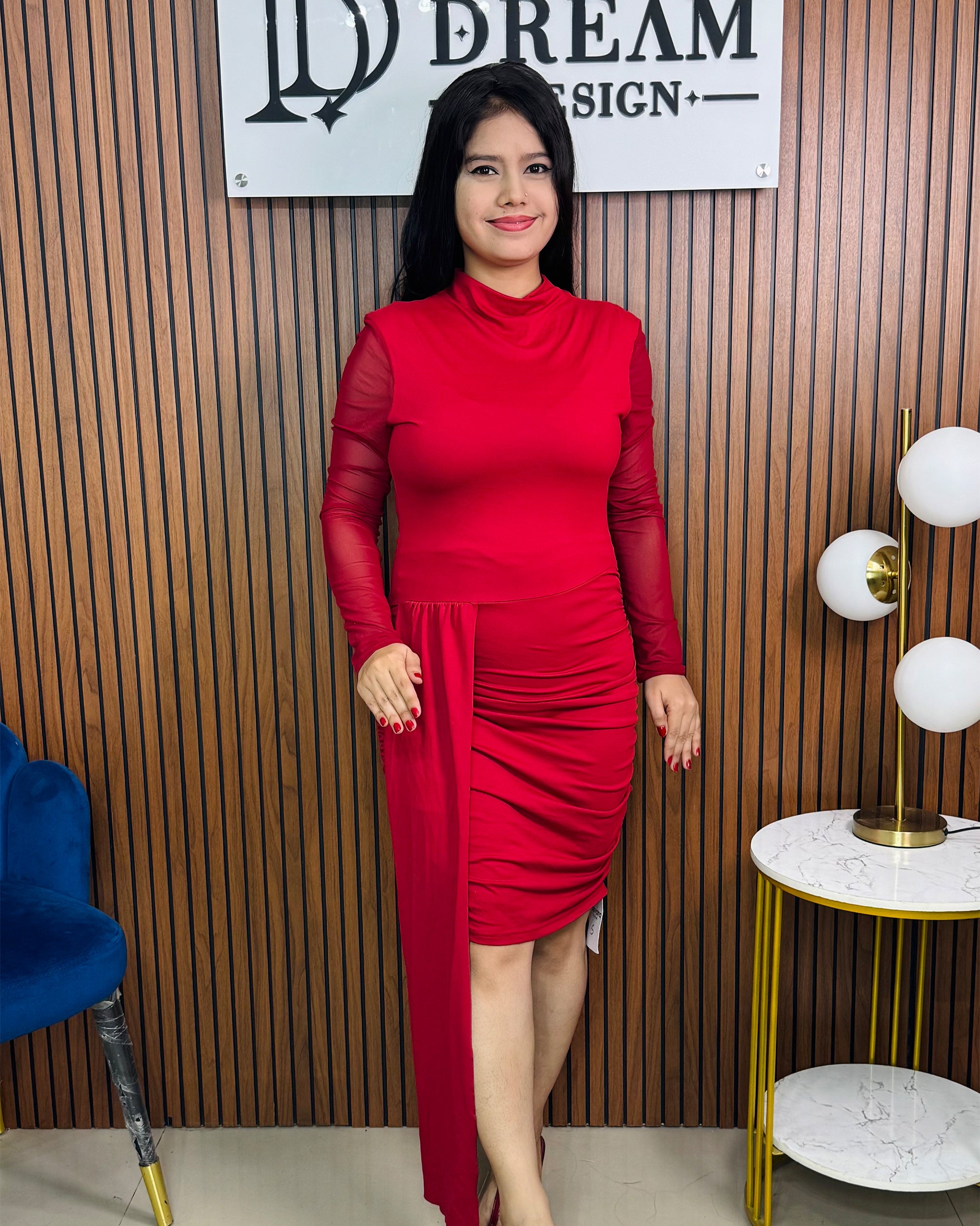 Fashionable Women’s Mini Dress – Western Wear for Special Occasions